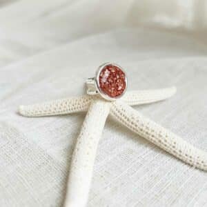 bague sonora rosee argent fine et moderne, anneau argenté aux reflets délicats pour sublimer un look sophistiqué