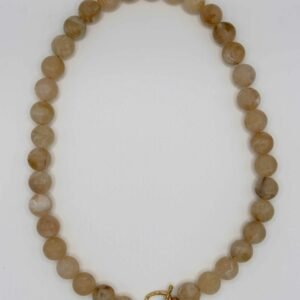 Collier Beynac Beige en perles rondes avec fermoir cœur doré