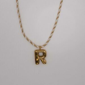 Collier Clarens Cordon Beige avec pendentif lettre dorée personnalisable